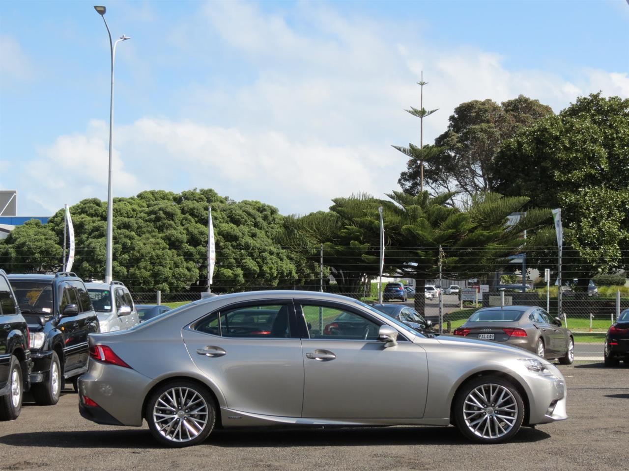 2014 Lexus IS 300h only $99 weekly