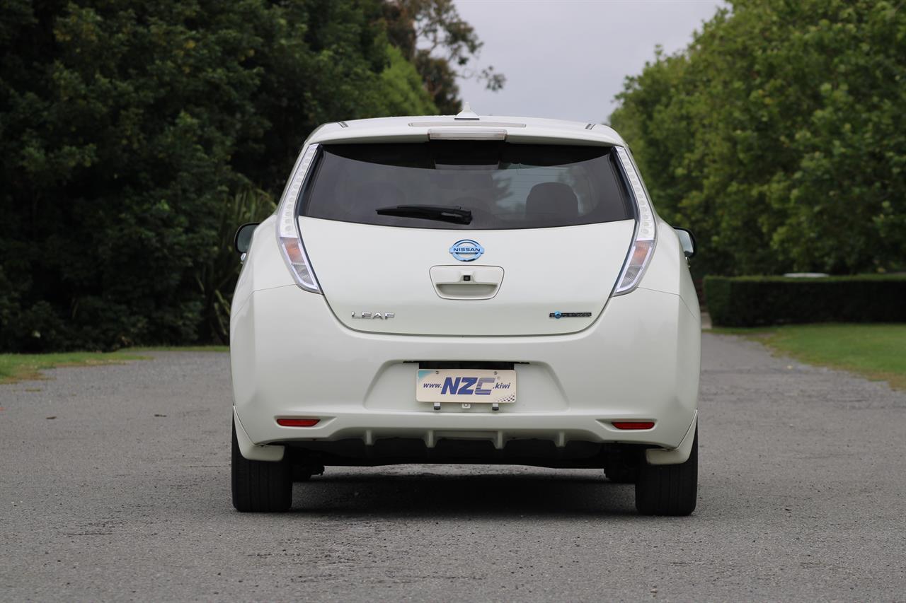 2012 Nissan LEAF only $51 weekly