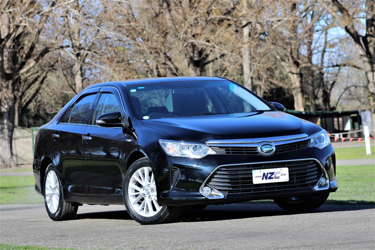 NZC 2015 Toyota Camry just arrived to Christchurch