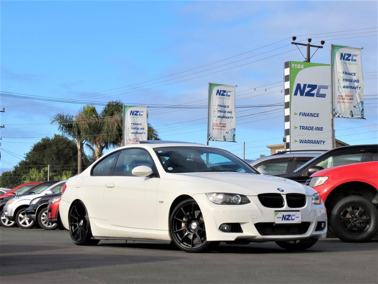 NZC 2008 BMW 335i just arrived to Auckland