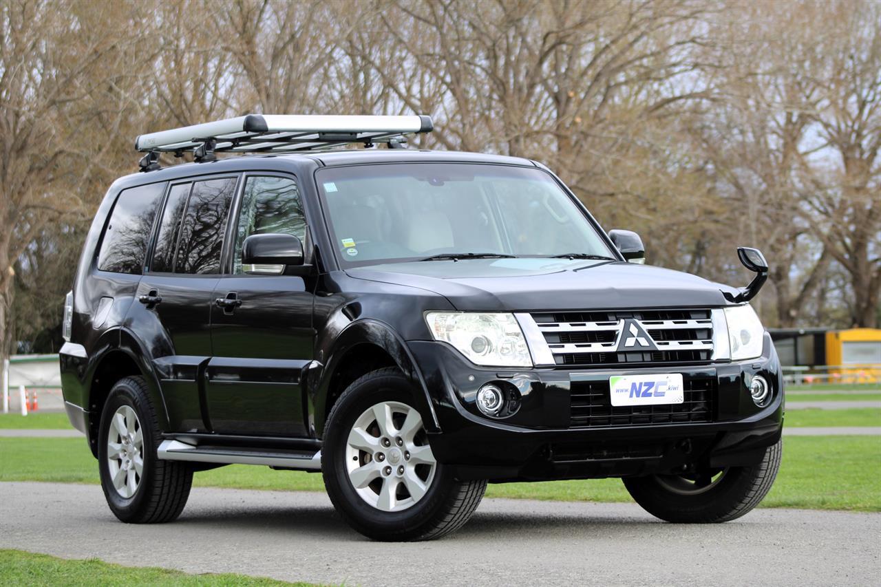 NZC 2013 Mitsubishi PAJERO just arrived to Christchurch