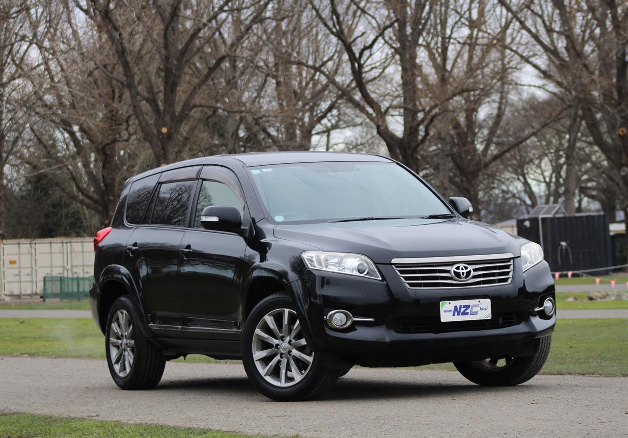 NZC 2013 Toyota VANGUARD just arrived to Auckland