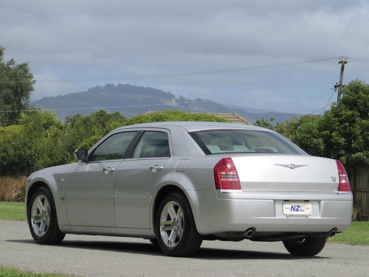 2007 Chrysler 300C only $101 weekly