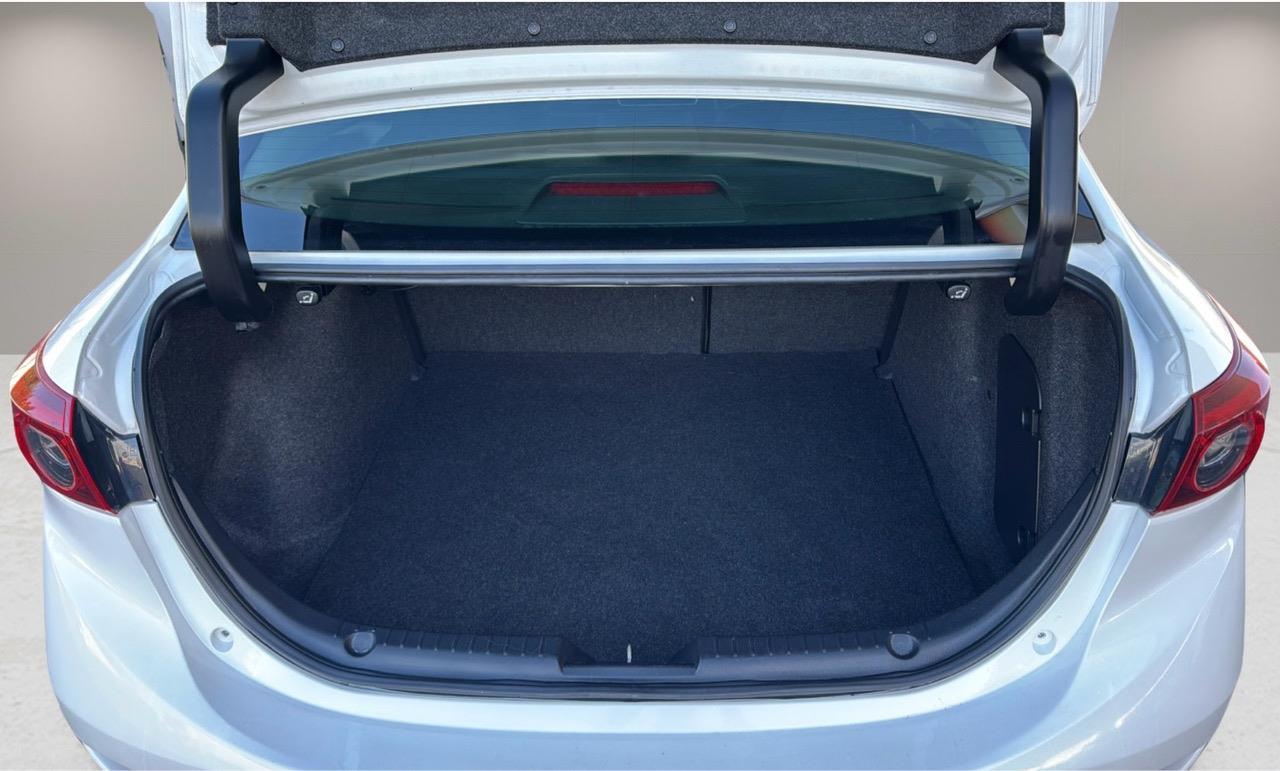 2015 Mazda AXELA only $50 weekly