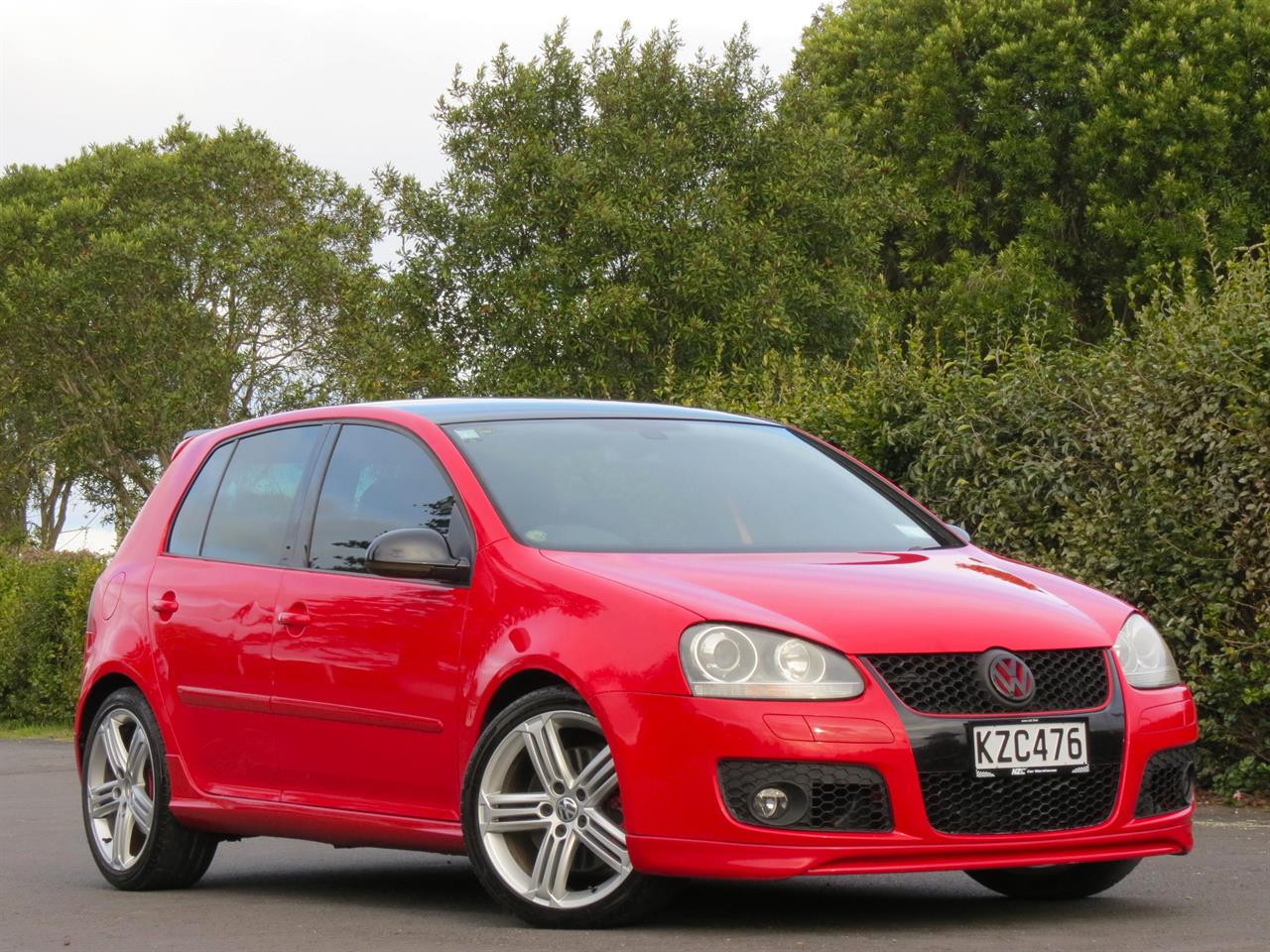 2009 Volkswagen Golf GTI + FULL Leather Seat + BLUETOOTH