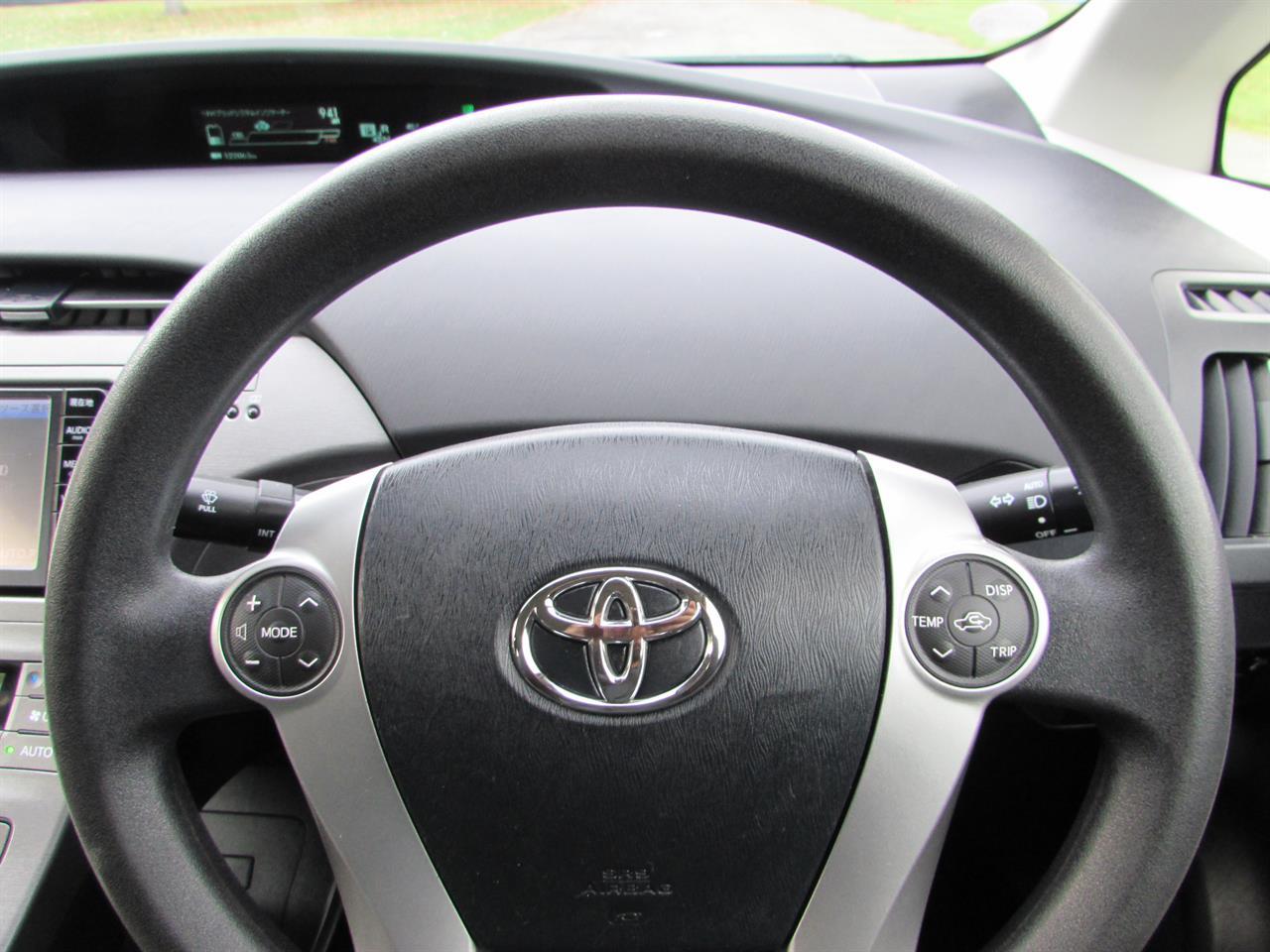 2015 Toyota PRIUS only $76 weekly