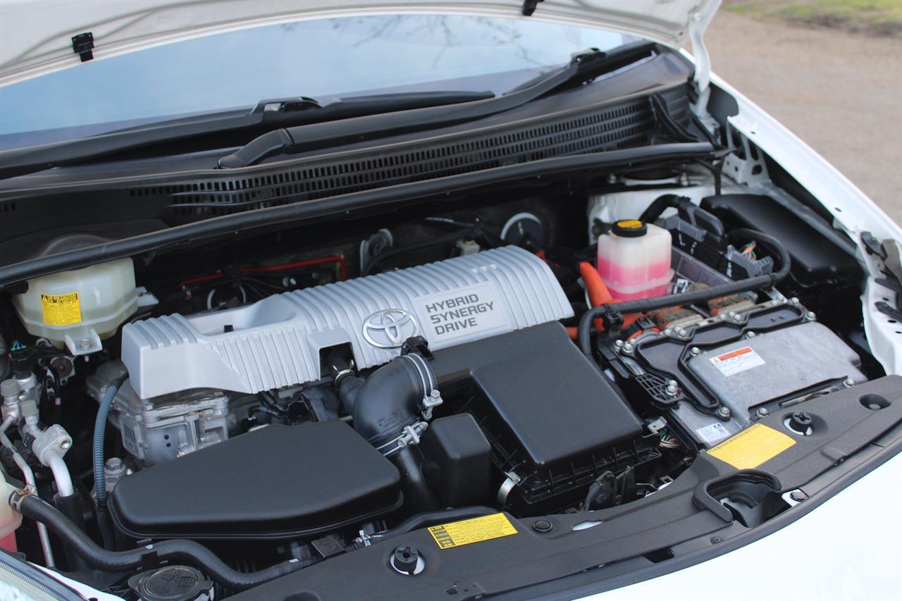 2012 Toyota PRIUS only $59 weekly