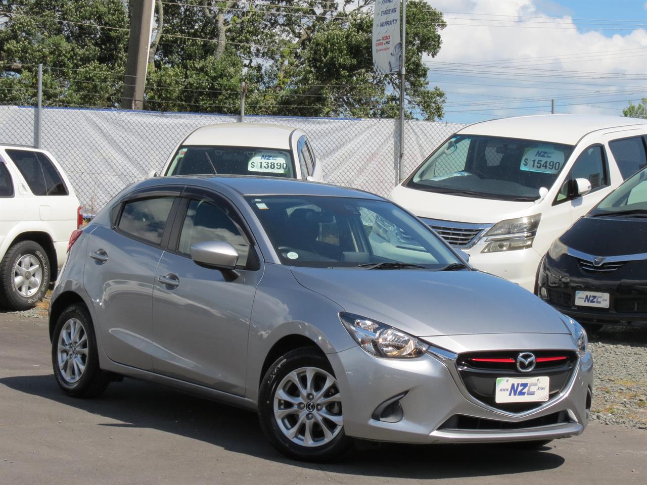 NZC 2016 Mazda Demio just arrived to Auckland