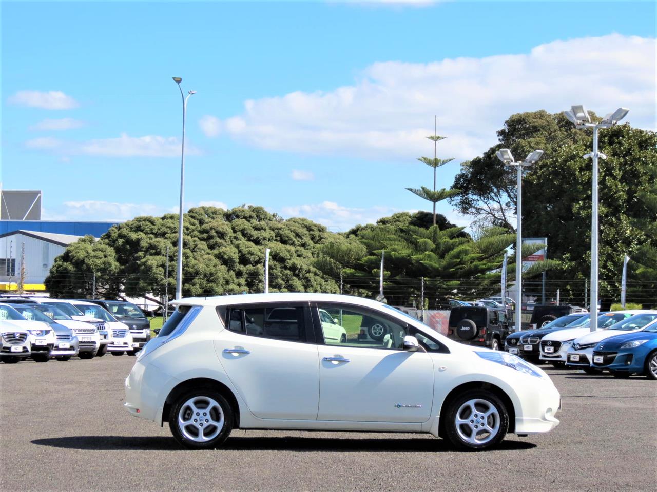 2012 Nissan Leaf only $45 weekly