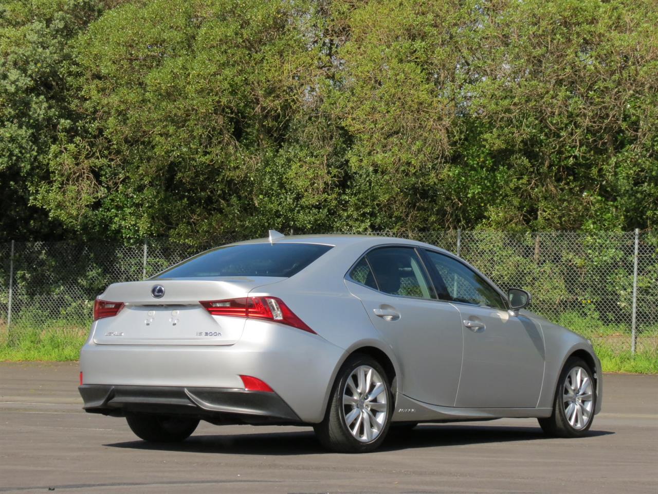 2016 Lexus IS 300h only $83 weekly