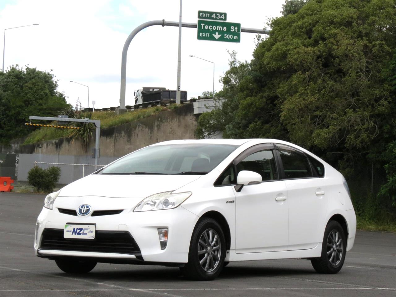 2012 Toyota Prius only $32 weekly