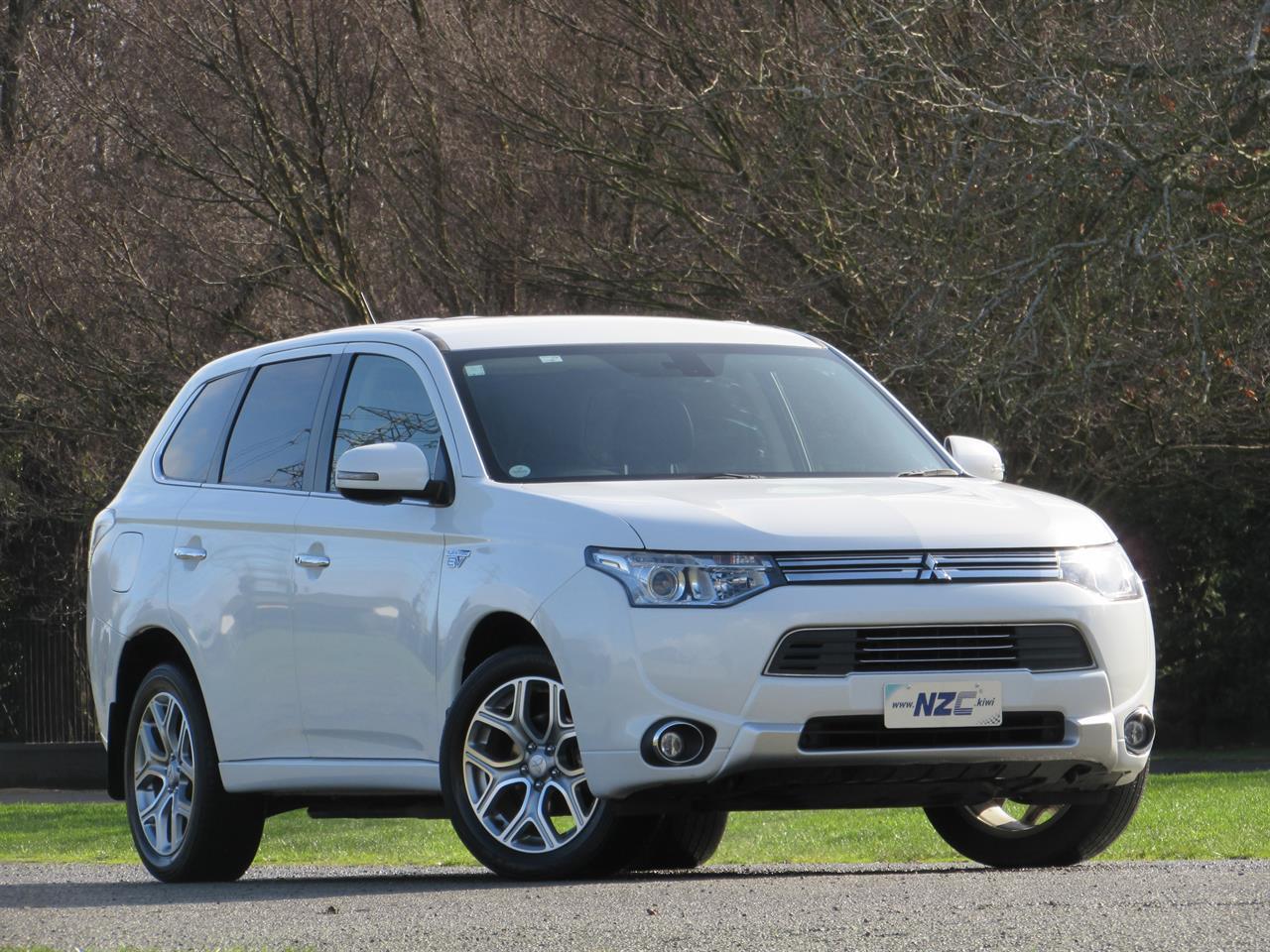 NZC best hot price for 2014 Mitsubishi OUTLANDER in Christchurch
