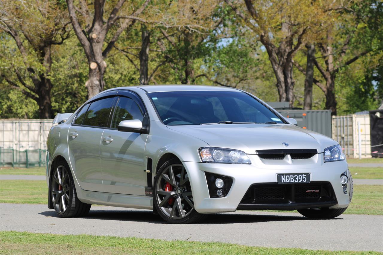 NZC 2007 Holden HSV just arrived to Auckland