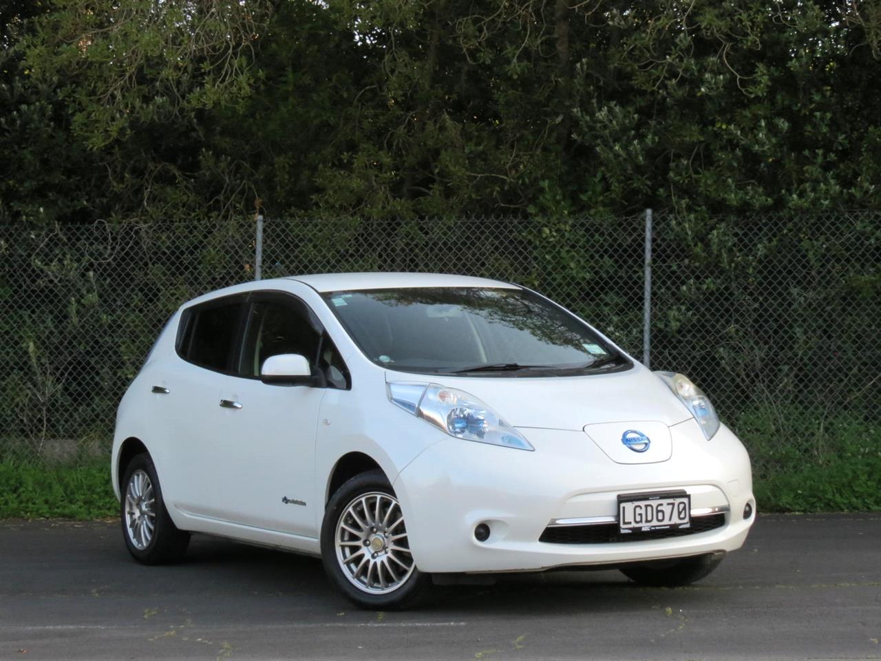 NZC 2014 Nissan Leaf just arrived to Auckland