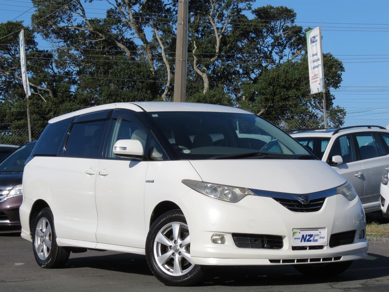 NZC 2007 Toyota Estima just arrived to Auckland