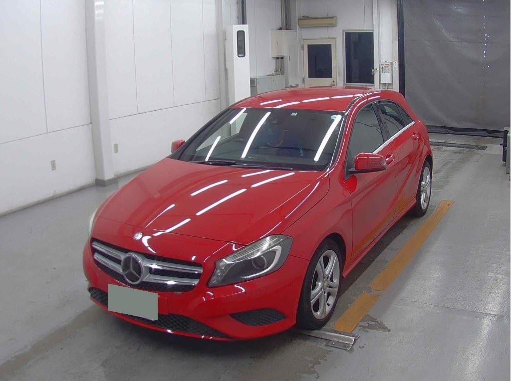 2013 MERCEDES BENZ A180 NEW SHAPE + ONLY 51 KM'S