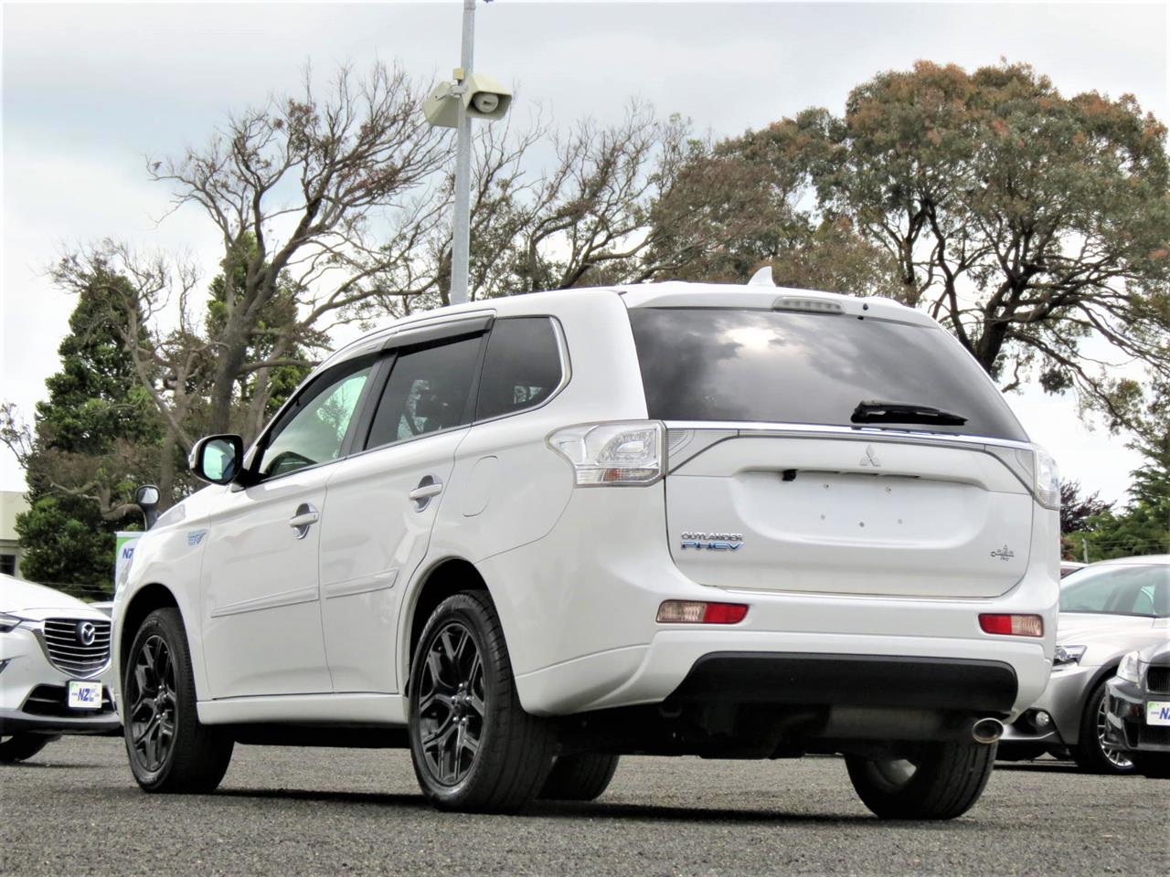 2015 Mitsubishi Outlander only $86 weekly