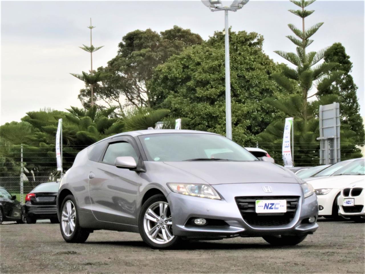 NZC 2011 Honda CR-Z just arrived to Auckland