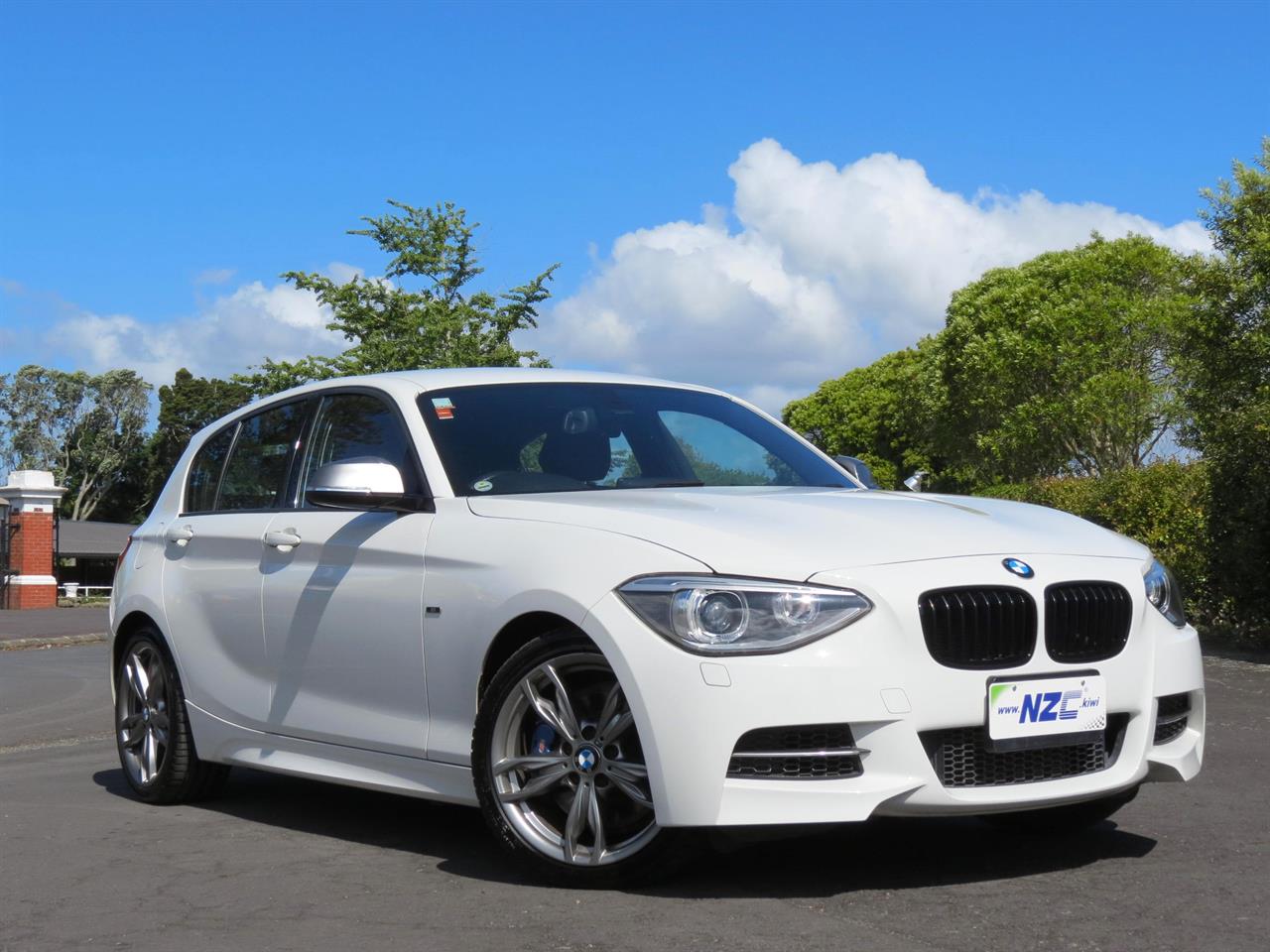 NZC 2013 BMW 1 SERIES just arrived to Auckland