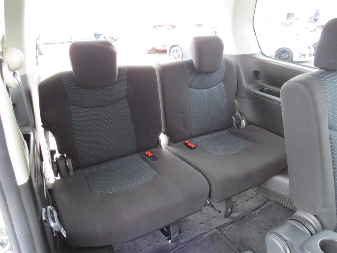 2014 Nissan Serena only $54 weekly