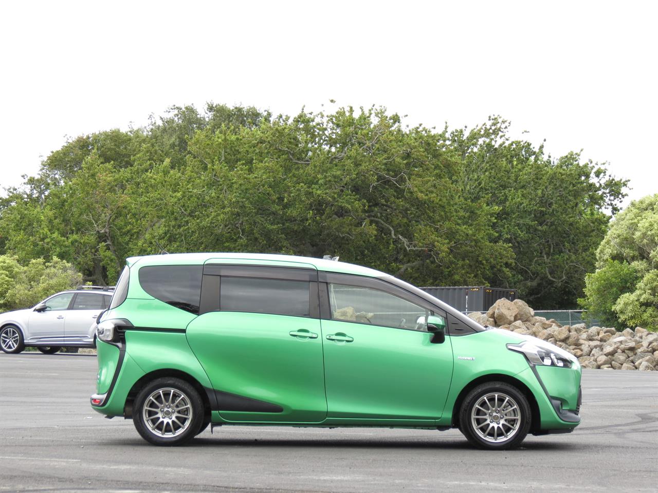 2016 Toyota Sienta only $61 weekly
