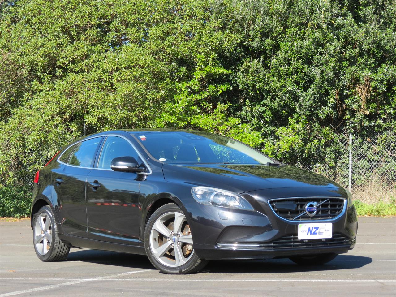 NZC 2014 Volvo V40 just arrived to Auckland