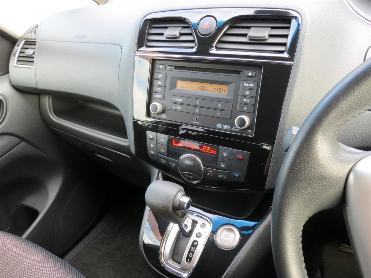 2014 Nissan Serena only $50 weekly