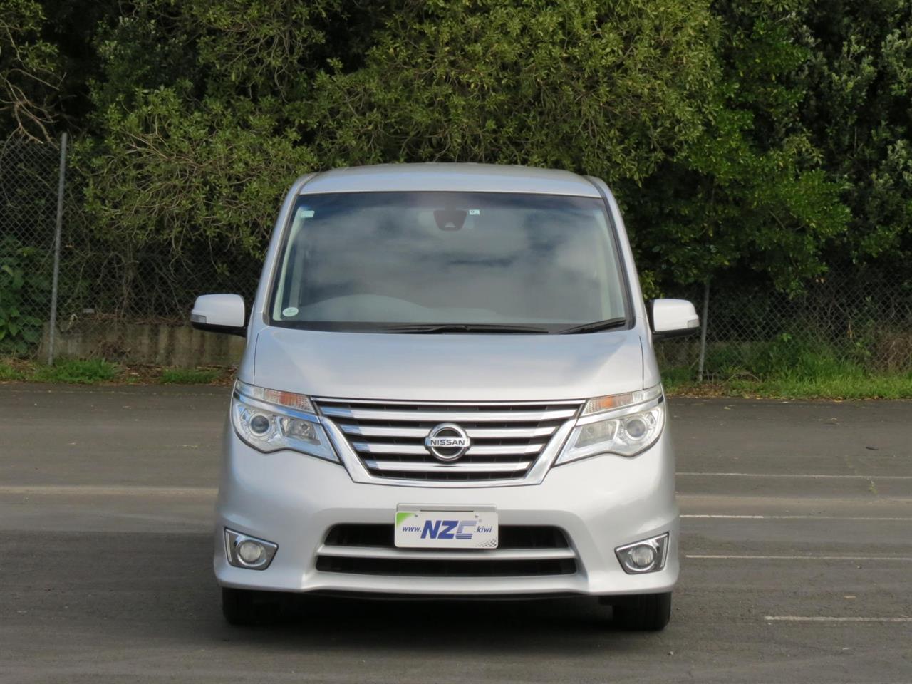 2014 Nissan Serena only $48 weekly