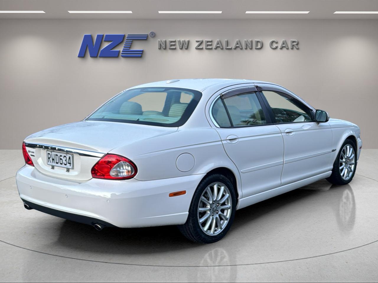 2009 Jaguar X-TYPE only $33 weekly